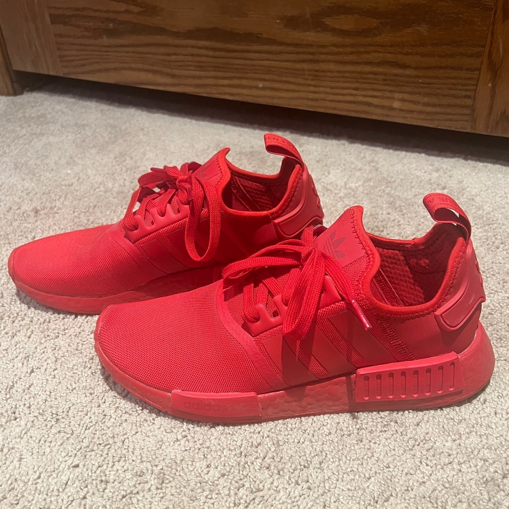 ADIDAS NMD R1 Scarlet Shoes, men size 9